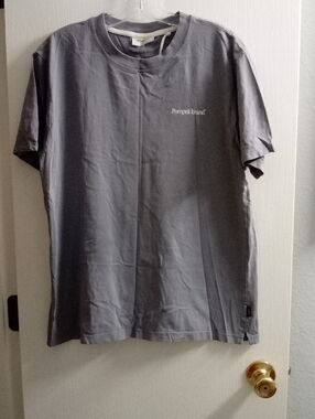 Pompeii3 Short-Sleeve Crew Tee in Gray
